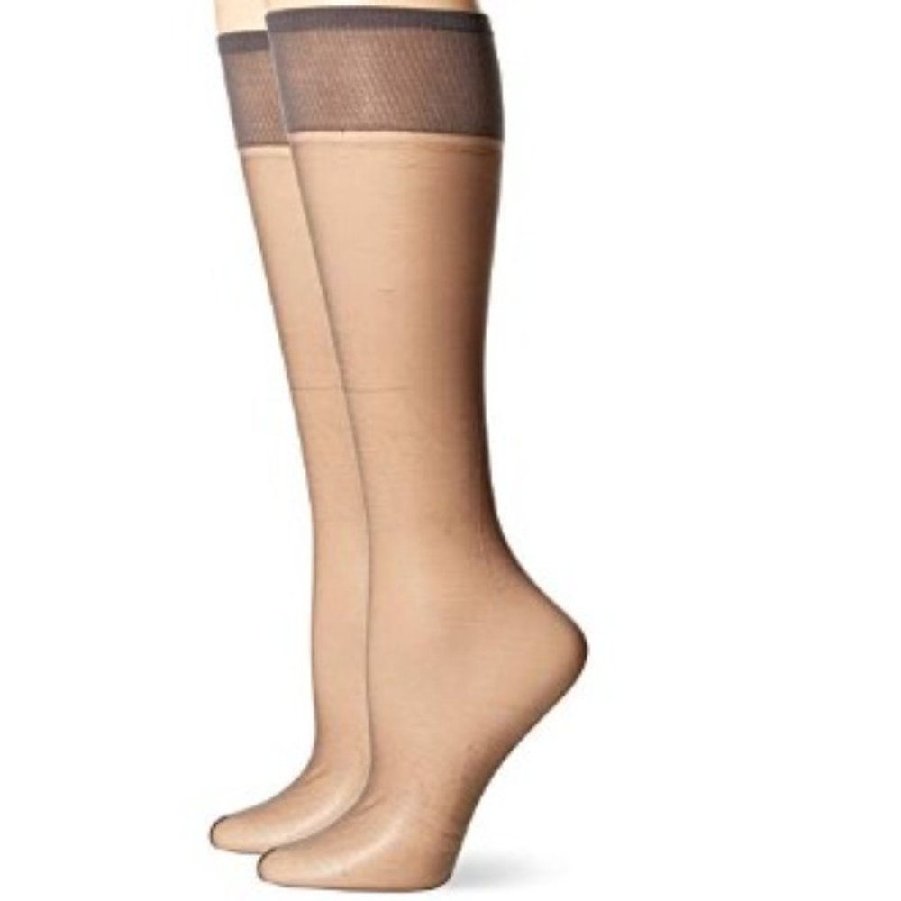 L'eggs to Go Ultra Sheer Knee Highs Plus Ultra Sheer Off Black Sheer Toe 2pk New